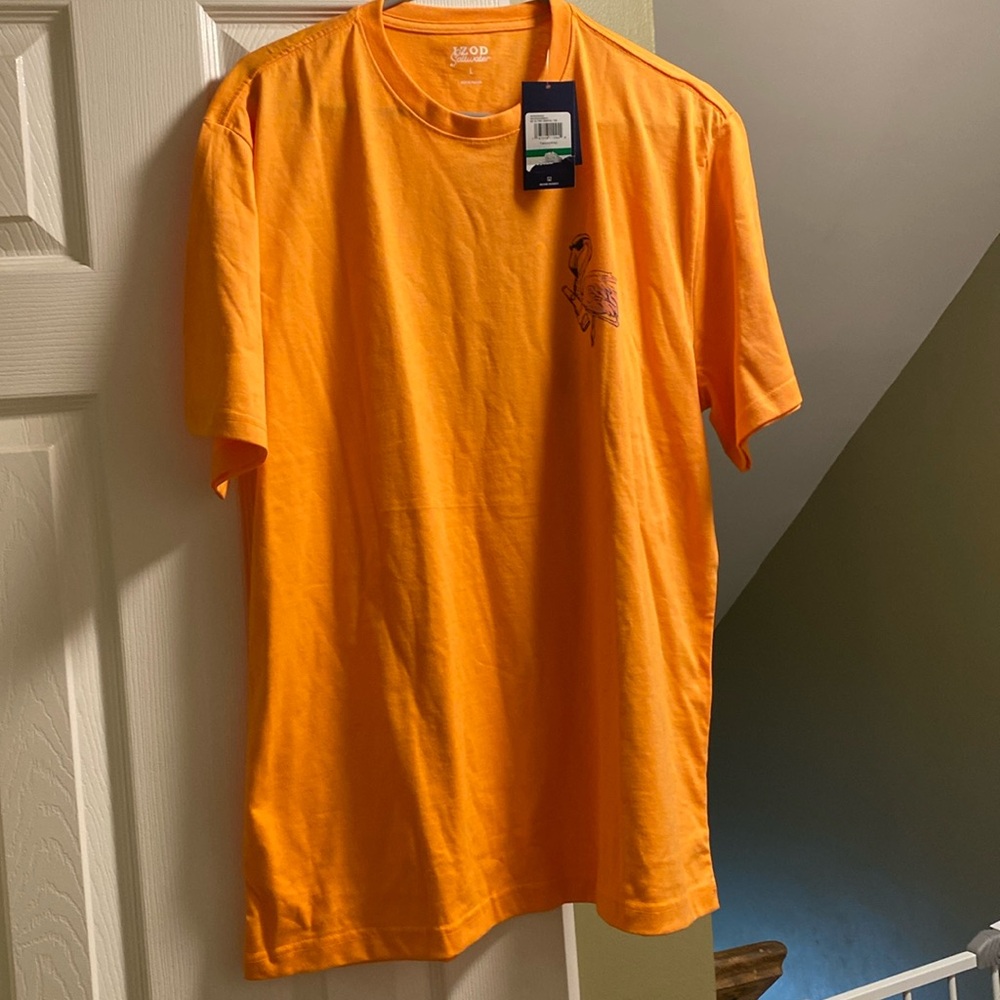 IZod Tshirt Size Large Mens Graphic T